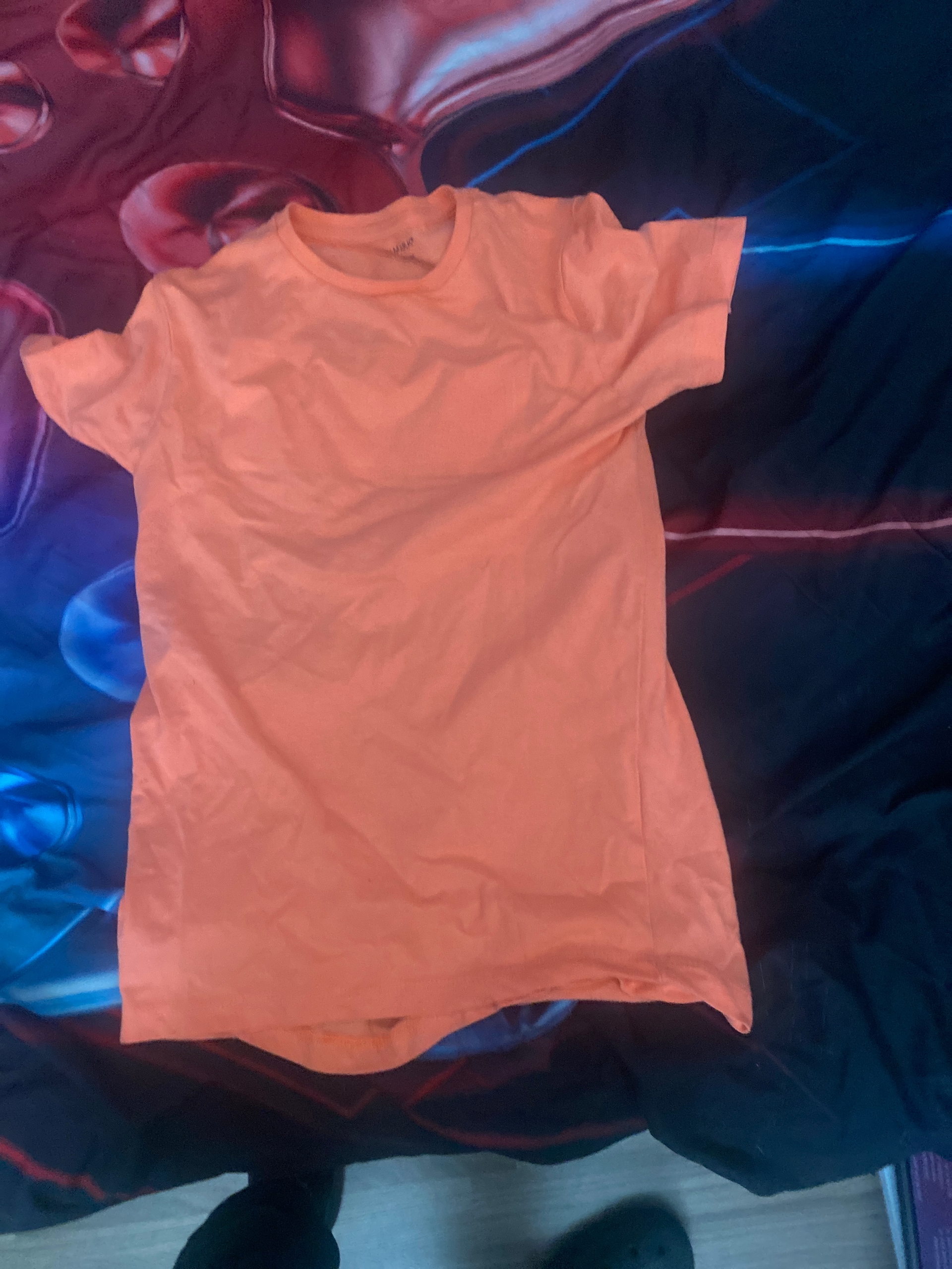 Plain orange t-shirt