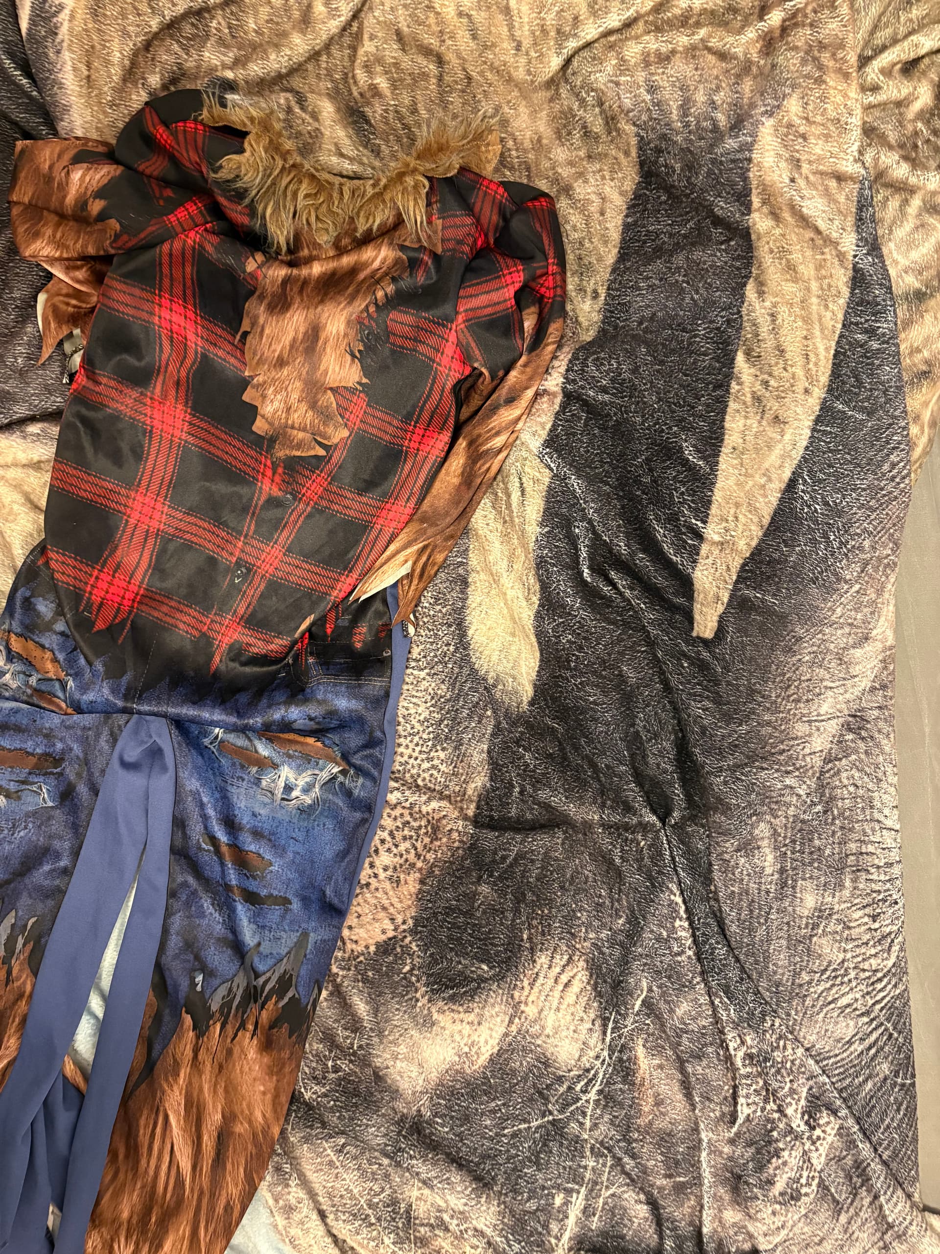 Wolf costume 